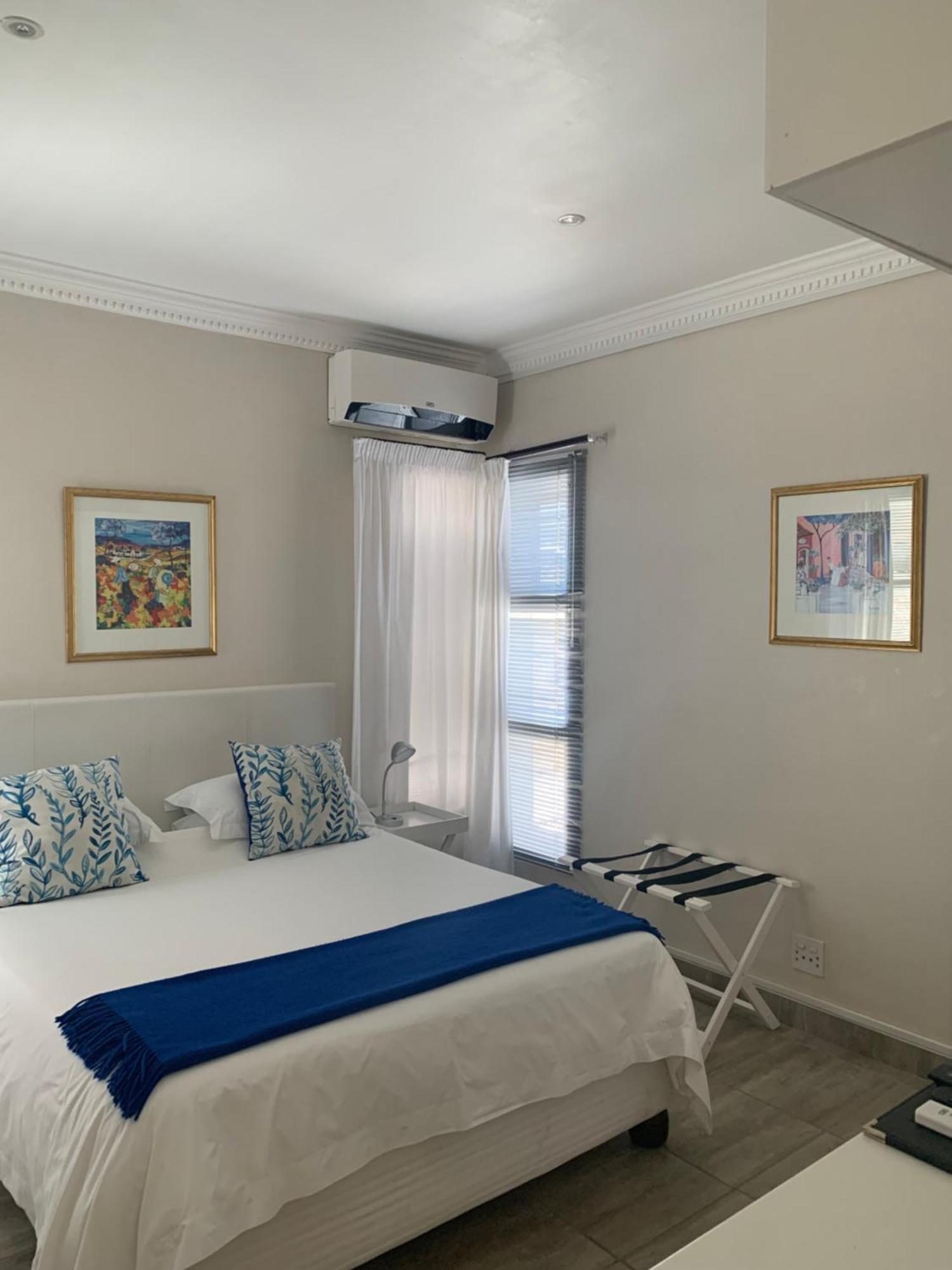 Millard Crescent Guest House Port Elizabeth Exteriör bild